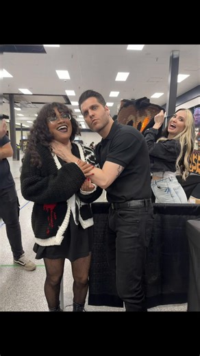 Meeting Spencer and Nadia at Scareadise