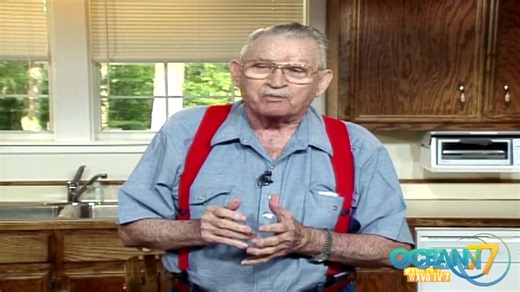 Watch Easy Cookin' with Justin Wilson every Friday night at 6 on Ocean 7 WXVO, and again at Noon every Saturday! Brought to you by Justin Wilson Southern Products, Adventures Pub & Spirits, Escatawpa Wholesale Supply, OakTrust Insurance Group, Sanders and Sanders Roofing, and Wynton's Pest Control! | Ocean 7 WXVO