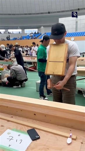 Inside a Wood Planing Competition Where Skill Is Everything 😱