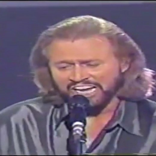 The Bee Gees - Chain Reaction