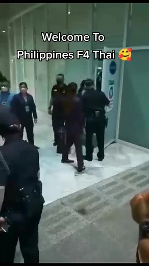 F4 Thai In The House 🌠 Brightwin 🐰🐺🥰 Kakikig 🥰🥰🥰 #F4thaimanila #brightwin #shootingstarfanmeet #brightwin❤️🏳️‍🌈 #brightwin2getherofficial #brightvachirawitchivaaree #shootingstarinmanila