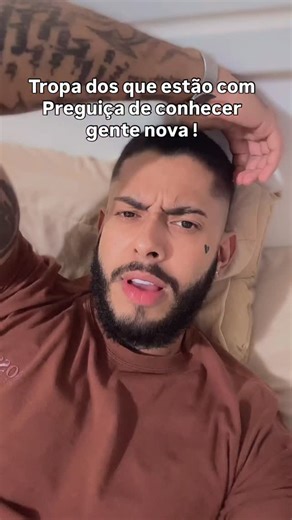 CHARDONE on Instagram: "Preguiça….”Já tô quais indo sem@me chamar” 😊😏😌✅ #humor #meme #ᴇxᴘʟᴏʀᴀʀ #explorepage✨ #preguica #solitude #paz #"