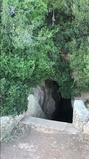 Prehistoric caves of the Alentejo Portugal 1.