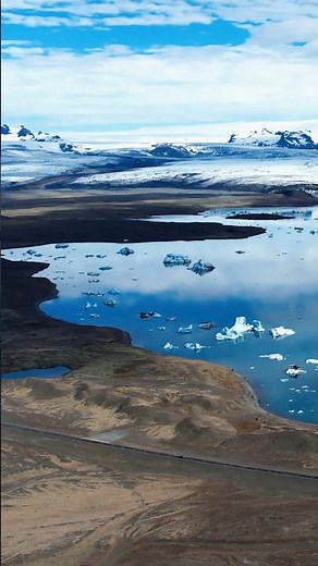 The Real Life Ice Kingdom: Jökulsárlón, Iceland 🧊💎 [4K] #Travel