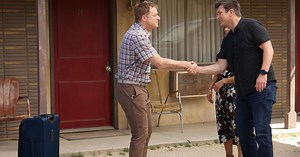 The Rookie S04 Finale Preview: Firefly Reunion, Pete Davidson & More