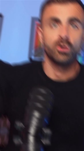 Migue Baena | Inteligencia Artificial | ChatGPT | IA Tips on Instagram: "💸 ¿Todavía pagas por Bolt o Cursor para programar? 🤩 Buenas noticias: ya no hace falta ✅ 👉🏻 Te presento Deepseek, con esta herramienta puedes crear y rediseñar sitios web sin gastar un céntimo. 🤑 Lo mejor es que no solo es gratuita, ¡es más potente de lo que imaginas! 🚀 Con esta herramienta puedes: ✅ Generar código complejo en segundos. ✅ Rediseñar páginas web con un clic. ✅ Superar herramientas de pago según benchmar