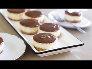 Dulce De Leche Mini Cheesecakes Recipe