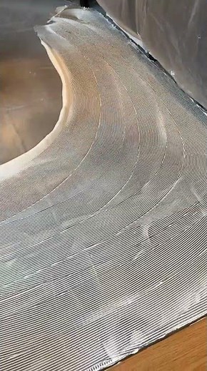 Vinylboden auf alte Fliesen in der Küche richtig verlegen in 60 Sekunden / Vinyl auf Fliesen kleben