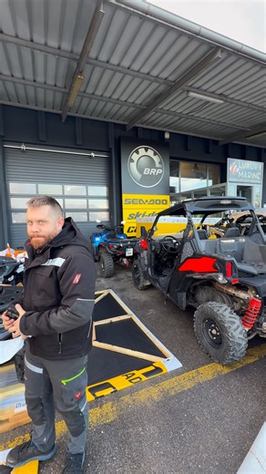 2026 Can-Am Outlander MAX XT-P T ABS – 1000R z naprednim 10.25” Touchscreen zaslonom in SAS vzmetenjem je že na zalogi pri Luxury Marine! Z osupljivimi 101 konjskimi močmi je pripravljen za takojšnji prevzem! 🔥🏁 💪 Moč, udobje in vrhunska zmogljivost – vse v enem vozilu. ✅ Več o modelu si lahko preberete na spodnji povezavi: https://www.luxurymarine.si/produkt/can-am-outlander-max-xt-p-t-abs---1000r---1025---1025-touchscreen-displaysas---2026-1330 Ne zamudi priložnosti in si svojega Outlanderj