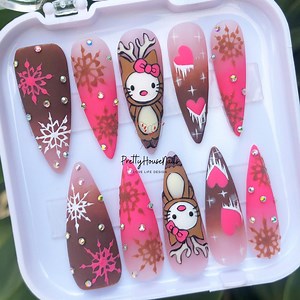 Christmas Fake Nails With Cute Reindeer, Snowflake Accents, Warm Christmas Press on Nails, Artistic Nail Art, Holiday Nails, Christmas Gift. - Etsy