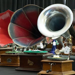 Antique phonographs, music machines and records from two renowned collectors — The Miller Times