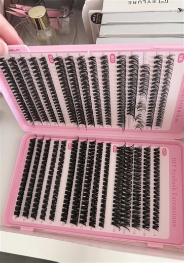 Eyelash Glue & Lash Adhesive Tips