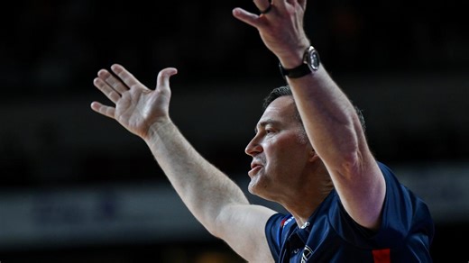 ‘It’s a lottery’: Frustrated coaches fume over NBL challenge system