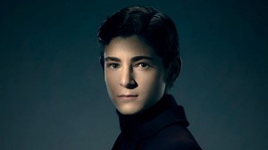Gotham saison 4 : le premier costume de Bruce dévoilé dans un trailer