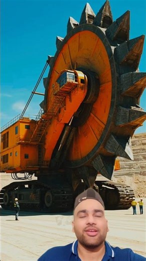 The Biggest Excavator on Earth! 🚜💪 Unbelievable Power!#shorts...