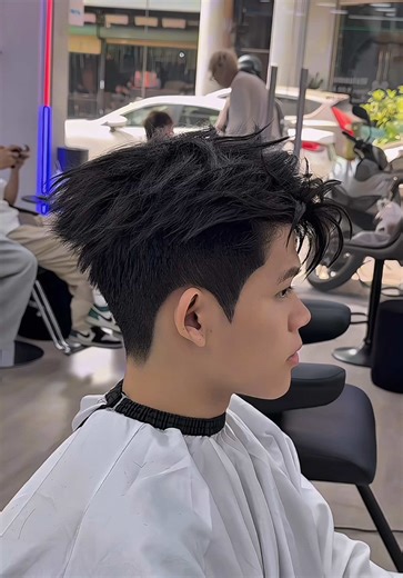 Stylish Side Part Textures for Effortless Looks