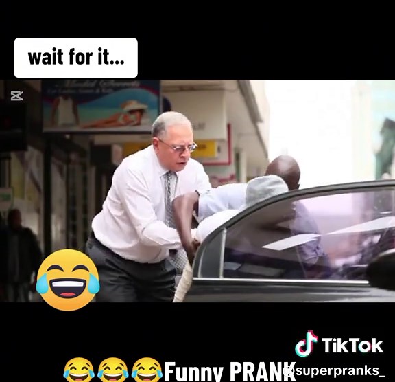 super pranks (@superpranks_) - Hilarious Prank Video That Will Make You Laugh