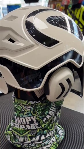 Protos NZ, in conjunction with Treetools, has produced five custom ‘Climb Everything’ Protos Arborist helmets. The one allocated to the NZ Arb Semper Virens Silent Auction at the 2025 ISA Conference in Christchurch includes the last of the 2025 Canopy Carnage Sherpa Wear donated by Shaun Hardman from Hardfell. For international visitors, the Canopy Carnage is New Zealand’s premier Freestyle Tree Climbing event, held annually in March. The remaining four Climb Everything Protos helmets are availa