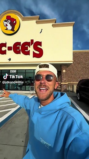 Florida's Largest Buc-ee's: Daytona Beach Gas Station & Merch