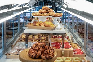 South Korea-based bakery café opens its doors in Easton