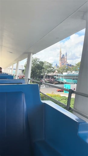 People mover vibes