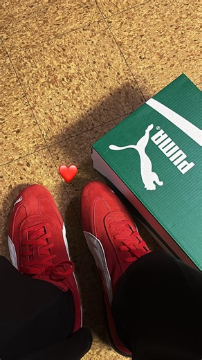 $𝗽𝗮𝗱𝗲 on Instagram: "Got some new pair of shoes From : @puma"