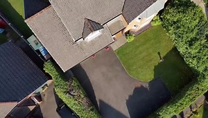 🤩 63 Craigie View, Perth, PH2 0DP 🤩 Offers Over £358,000 Simple Approach are delighted to bring this very attractive substantial detached family home on Craigie View to the residential market. This stunning property is set in the heart of Craigie and enjoys very desirable location, sought after for its family friendly qualities😍😍😍 💥Substantial Detached Home 💥4 Good Size Bedrooms 💥Modern Kitchen and Bathroom Suites 💥Gas Central Heating & Double Glazing 💥Driveway For Several Cars 💥Garag