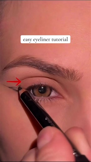 Step-by-Step Winged Liner Tutorial