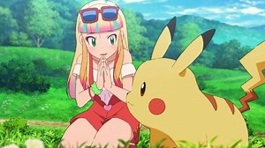 Rita está preparada para capturar su primer Pokémon..., ¿pero está Eevee preparado para ser capturado? La película Pokémon El poder de todos está ahora disponible en TV Pokémon, ¡pero solo por una semana más! 🎬🍿 🏙️ Te aguardan aventuras en Ciudad Mistral... ¡No te las pierdas! https://bit.ly/31sNGOG | Pokémon