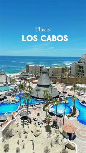 🌅 Los Cabos sights are a spectacle you'll never forget. From crystal clear waters to breathtaking desert landscapes, every corner is a paradise waiting to be discovered. Come and experience the magic of Los Cabos at Sandos Finisterra! ✨ . 🌅 Las vistas de Los Cabos son un espectáculo que nunca olvidarás. Desde las aguas cristalinas hasta los impresionantes paisajes desérticos, cada rincón es un paraíso esperando ser descubierto. ¡Ven y vive la magia de Los Cabos en Sandos Finisterra! ✨ . 📷 @ad