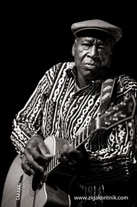 Boubacar Traore | Jazz Guitar – Biography, Albums & More | All About Jazz