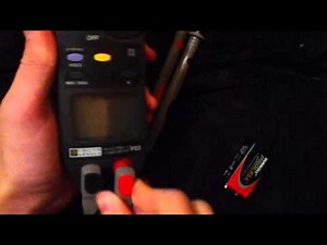 Vérifier si une pile marche - Utiliser un multimètre