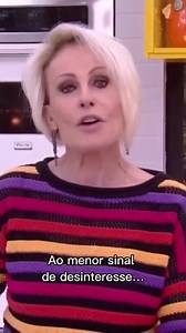 Hoje levamos ao ar o programa de número 5700. Eu tenho muito orgulho desse trabalho e legado que construímos, mas o que me deixa muito feliz é saber que vivemos esses anos muito bem, em boa companhia e com muita diversão. Eu tenho o privilégio de poder trabalhar com o @ricardinhoesposito desde o início e a sorte de ter tido tantas equipes comprometidas. Fomos formando várias famílias ao longo dos anos. Obrigada Deus e obrigada a vocês, minhas senhoras e meus senhores, que me acompanham sempre. A