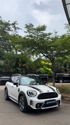 SANDY NAYOWAN | ERSA MOBIL.ID | MINI COOPER | MINI COOPER COUNTRYMAN 2.0 S F60 2023/2024 NANUQ WHITE ON BLACK Km.5.000 Antik!! Stnk bulan 08 Register 2024 ( Nik.2023 ) - Headlamp... | Instagram