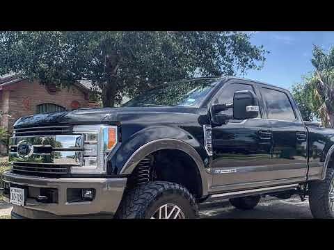 STUCK TAILGATE?? HOW TO FIX 2017 FORD F-250