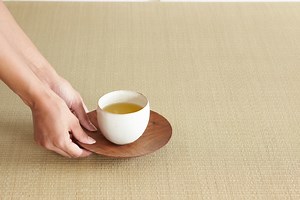 手を綺麗に見せる方法！指先マナーと美しい所作の基本 [暮らしのマナー] All About