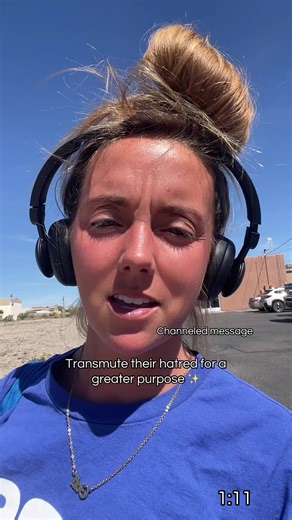 Gaff (@gaff818)’s videos with som original - AV music