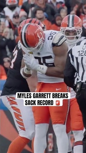 Myles Garrett gets sack No. 23 🔥 (via ‪@browns‬)