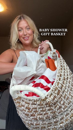 putting together one of my best friend’s baby shower gift basket! 👼🏼☁️ it has thrifted clothes I got since the moment I found out she was expecting, glass bottles, books from her registry, the cutest shoes, socks & a matching set! I had a ton of different ideas, but happy with how I decided to put it together in the end 💘 ##babyshower##babyshowerideas##babyshowergift##babyboy##thriftedfinds##thriftedbabyclothes##secondhandbabyfinds##targetfinds##homegoodsfinds
