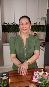 Comment “Aamla” for AAMLA AUR KACCHI HALDI KI CHUTNEY - Recipe Via DM . My grandma passed on a secret recipe to me to share with you. It’s not some fancy instagrammable trendy recipe, but rather a recipe older than most of our electronics! Mix of traditional medicine with taste. . 🌱 The Golden Benefits- . * Aamla : This is overflowing with Vitamin C, for immunity & hair looking thick and strong. Aamla will give you the energy too! . * Kacchi Haldi (Raw Turmeric): This is a natural anti-inflamma