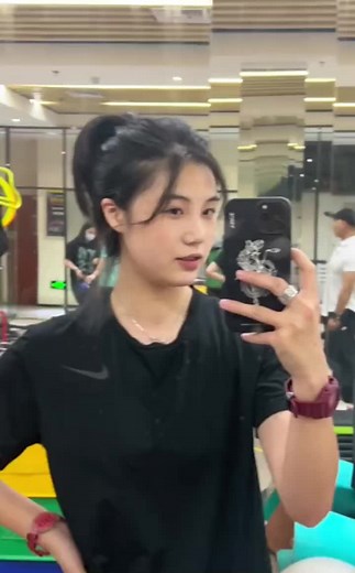 Explore Summer Vibes with Trendy Outfit Ideas