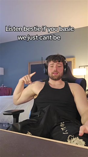 Handstand (@handstandfit)’s video of bestfriend