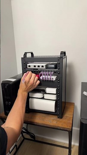 This tiny server rack is awesome! #tech #homelab #networking #serverrack