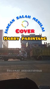 Jangan salah menilai Tagor Pangaribuan cover Harry parintang musik indonesia #lagulawas #lagukenangan #musiksantai #laguviral Lirik lagu jangan salah menilai Mungkin kau selalu menduga Diriku tak pernah memahamimu Bahkan kau selalu curiga Ada yang lain dan kuduakan cintamu Jangan kau salah menilaiku Dengan semua sikap diamku ini Jauh di dalam lubuk hatiku Terukir indah, terukir indah namamu Sayang Mengapa masih saja kau ragukan diriku? Ketulusan hatiku Kupersembahkan hanya untukmu Sayang Andaika