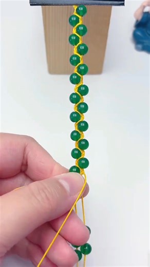 How to Make Friendship Bracelets | Beginner Friendship Bracelet Tutorial #Beginner #Friendship #Bracelet #tutorial. | Bracelet Tutorials