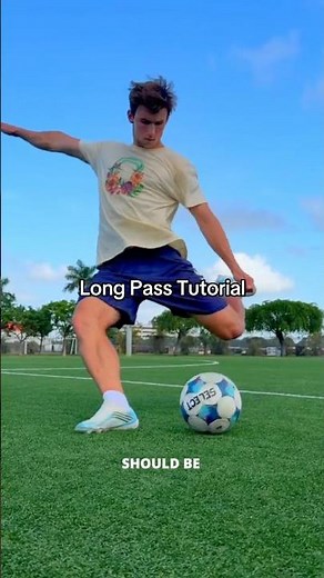 How To Hit A Perfect Long Pass (Tutorial) #football #soccer