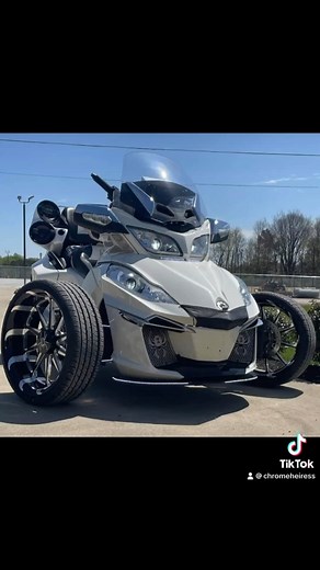 We customize canam spyders here at All Things Chrome - Custom wheels, exhaust, sound system, light kits, air ride! We have several different options! So if you are looking for a place to make your dreams come true with your spyder look no further we gotchu! #allthingschrome #ATC #moto #motorcycle #sportbike #motorcyclelife #fattirebike #suzuki #hayabusa #suzukimotorcycle #suzukihayabusa #MOTORCYCLES #GSXR #bikestagram #instamoto #throttlezone #throttlesociety #bikelove #motorcyclesofinstagram #b