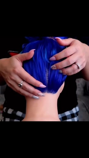 Nape of the neck scratching is so tingly #asmr #asmrtriggers #asmrsounds #asmrvideo #tingles #satisfying #napeoftheneck #scratching #longnails #relax #sleep #anxietyrelief #stressrelief #calm #fyp #foryou #viral | Chels ASMR