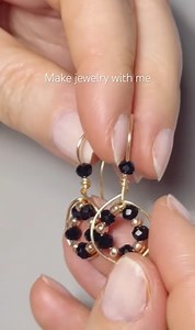 Wire wrapping jewelry tutorial for beginners