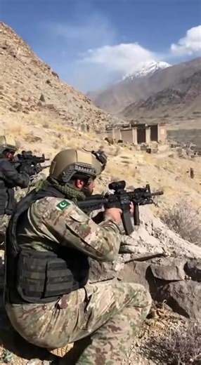 3.9M views · 118K reactions | Pakistan SSG professional commando fight #PakistanZindabad #Afghanistan #Pakistan @highlight | AI Vlogs Hub | Facebook